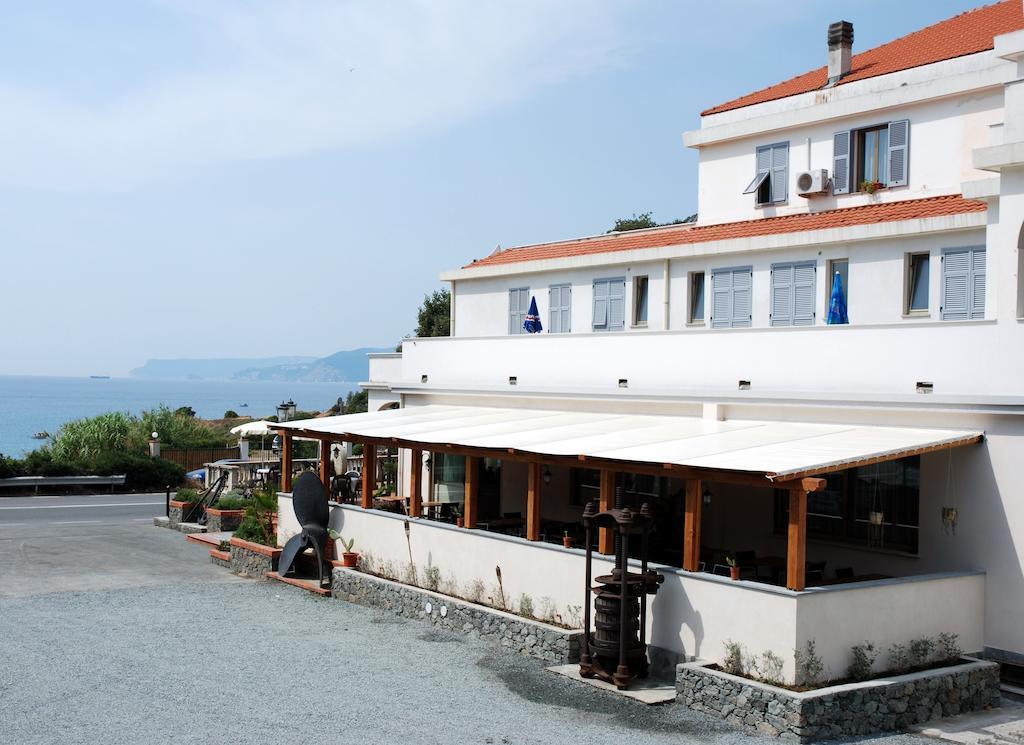 Hotel Torre Celle Ligure Dış mekan fotoğraf
